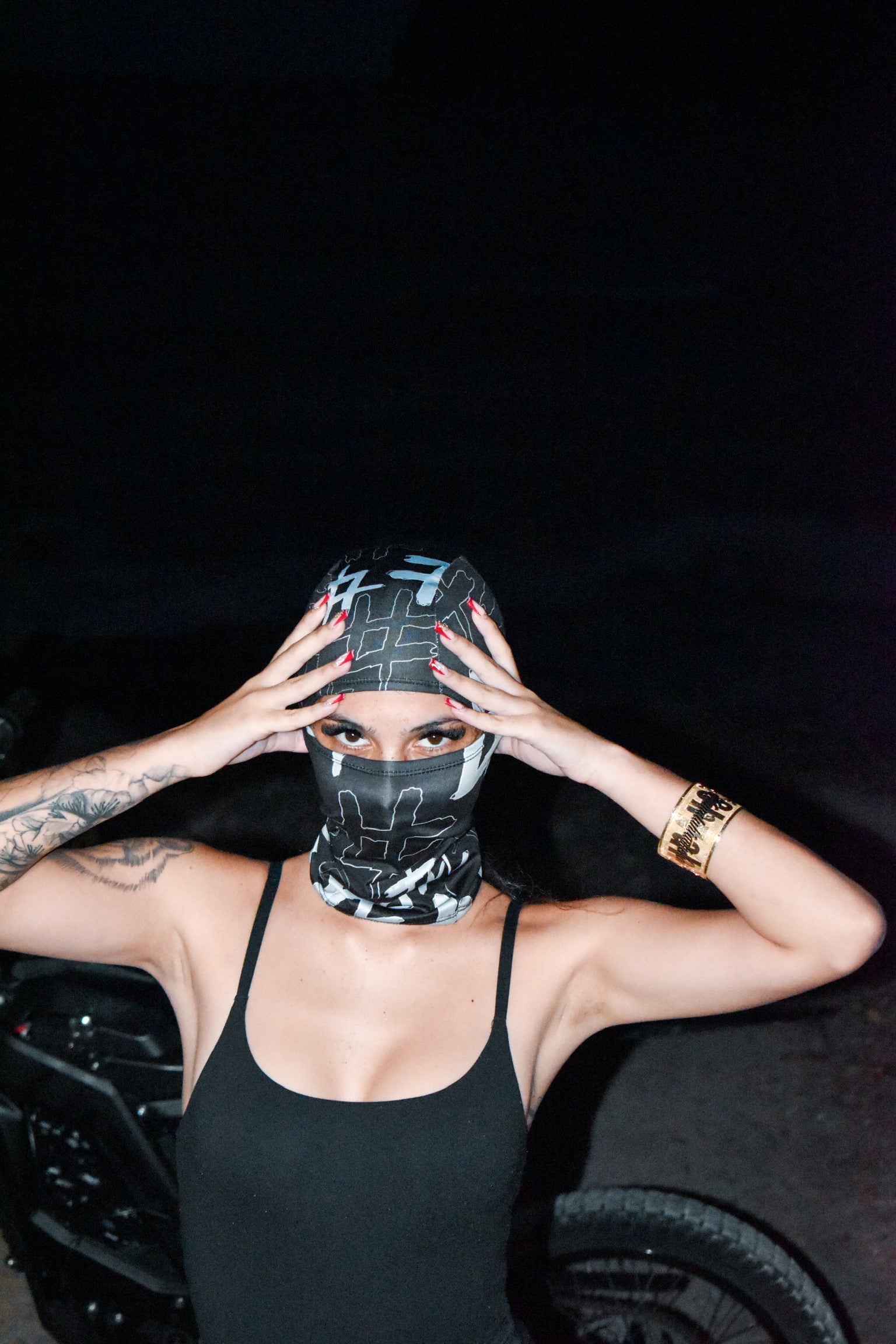 BLK $TAGGERED BALACLAVA